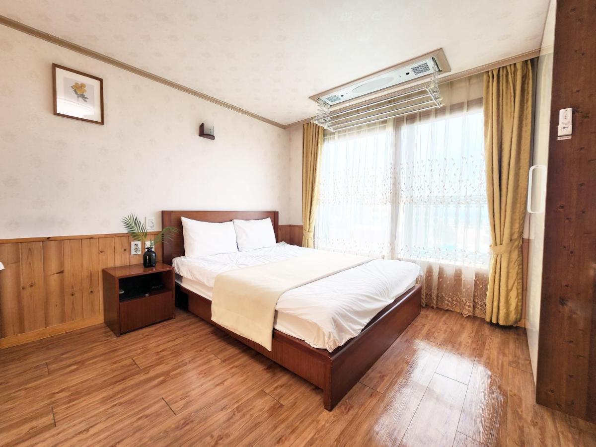 Villa Jungmun Haesung Parktel Seogwipo Esterno foto