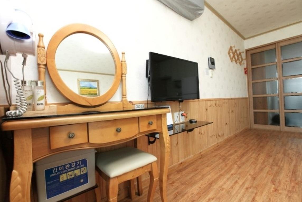 Villa Jungmun Haesung Parktel Seogwipo Esterno foto